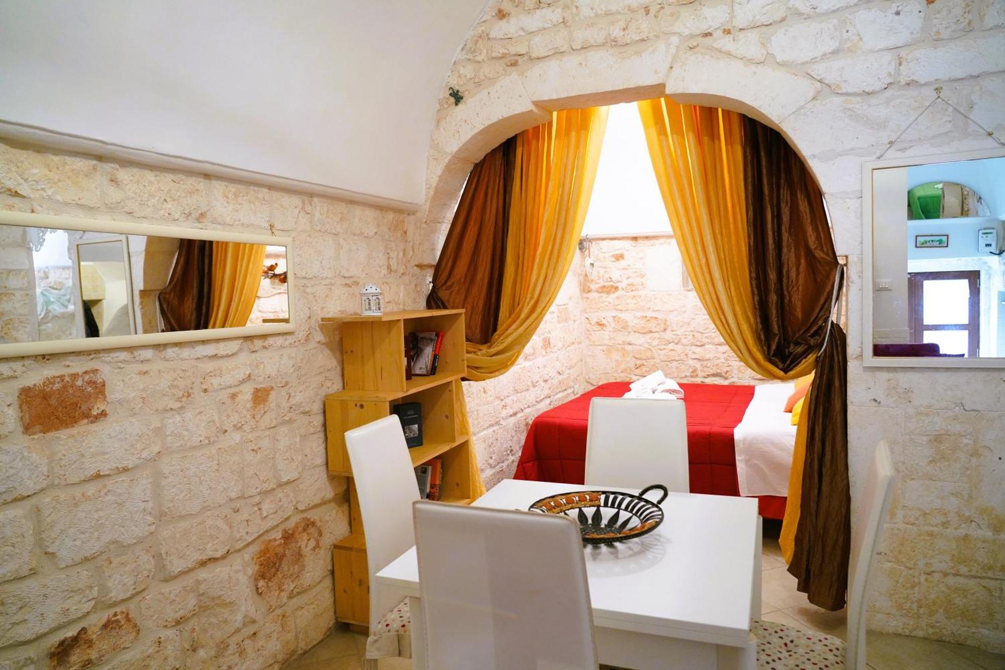 Casa Lythos - Confort Nel Cuore Di Ostuni Villa Exterior foto